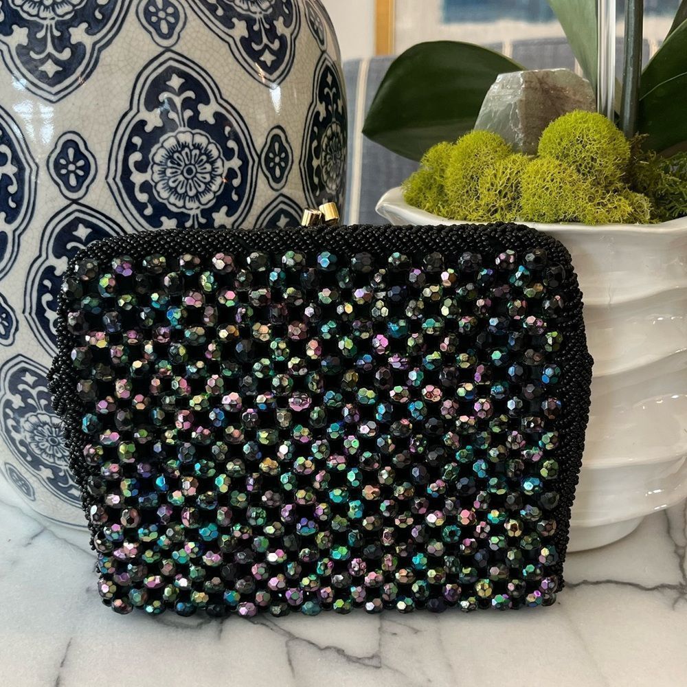 ⭐️Vintage 60’s clutch